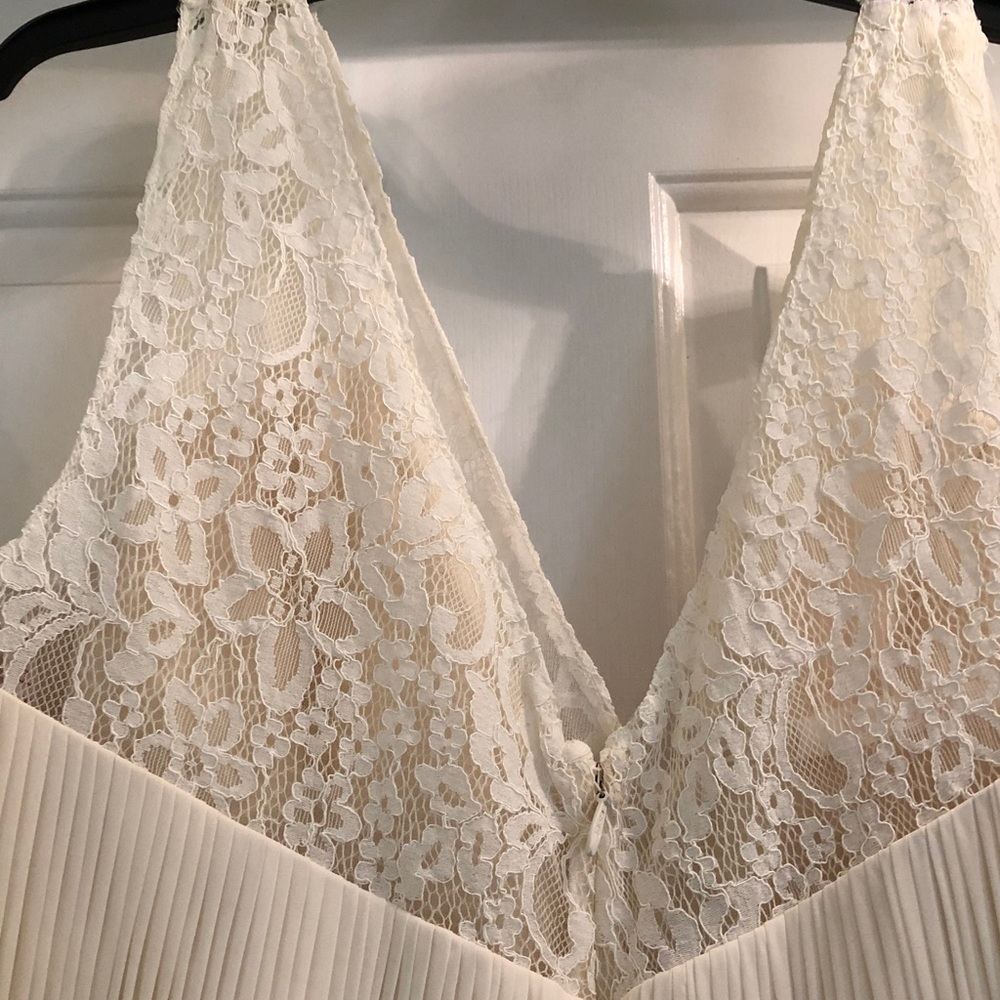 JJs House Cream Midi Dress - Picture 3 of 9